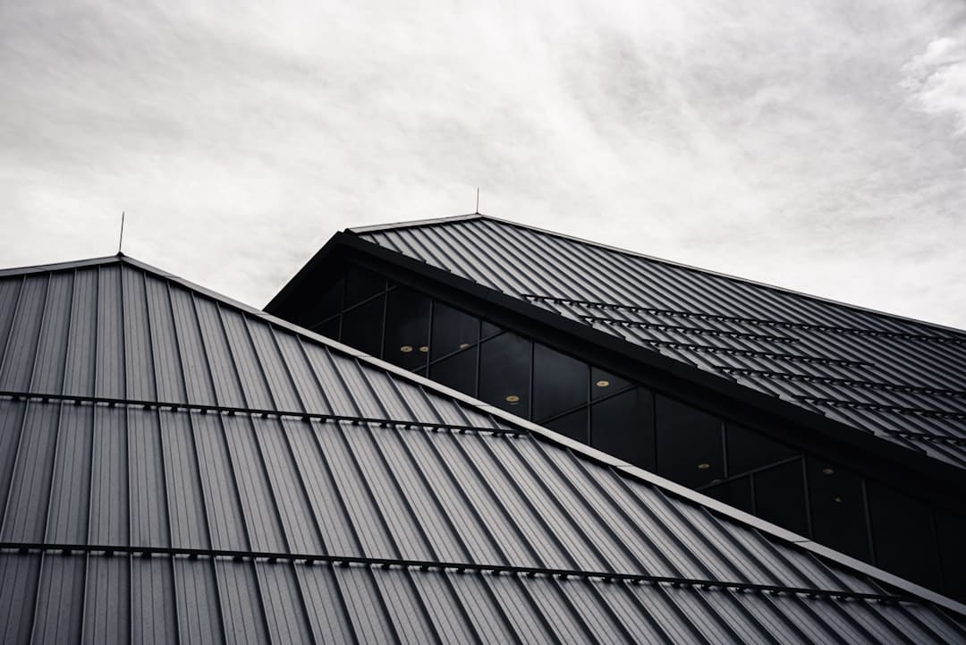 Roofing on a Pacific Northwest home